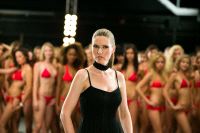 20060828082959-smodel.jpg