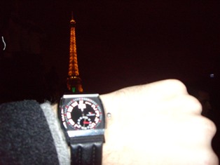 20070102215355-paris-i-serio.jpg
