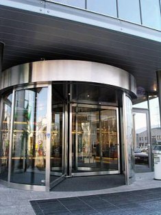 20090624102207-giratoria-g.jpg